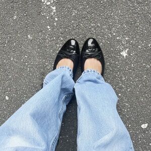 CHANEL Black Patent Leather Flats 41